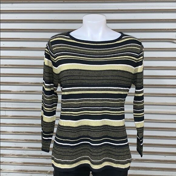 🛍️Sag Harbor size medium stripped sweater - Picture 3 of 7
